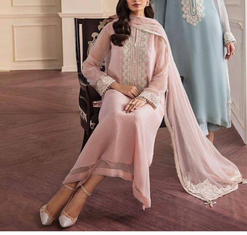 Baroque Chiffon Stitched Collection 2024
