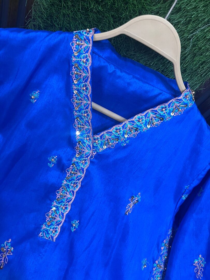Luxury Pret: Royal Blue Embroidered with Heavy Handwork - Image 2